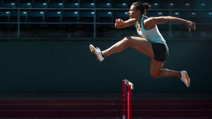 Endurance athletes have an iron demand that exceeds the recommended iron intake by 70% per day. @ Sawaya Photography / Getty Images